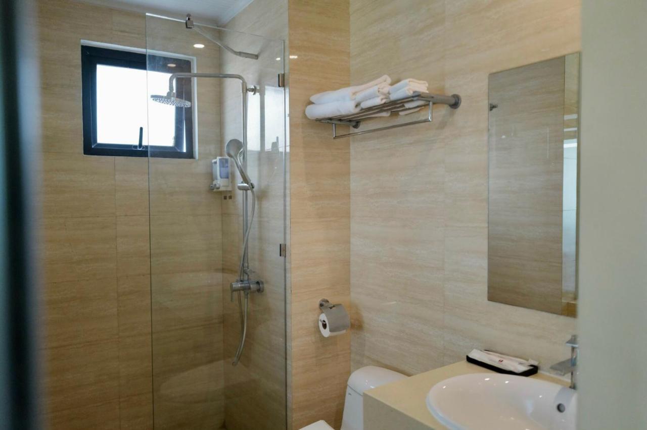 Hanoi B Hotel & Travel - 5 Mins Hoan Kiem Lake Exterior photo