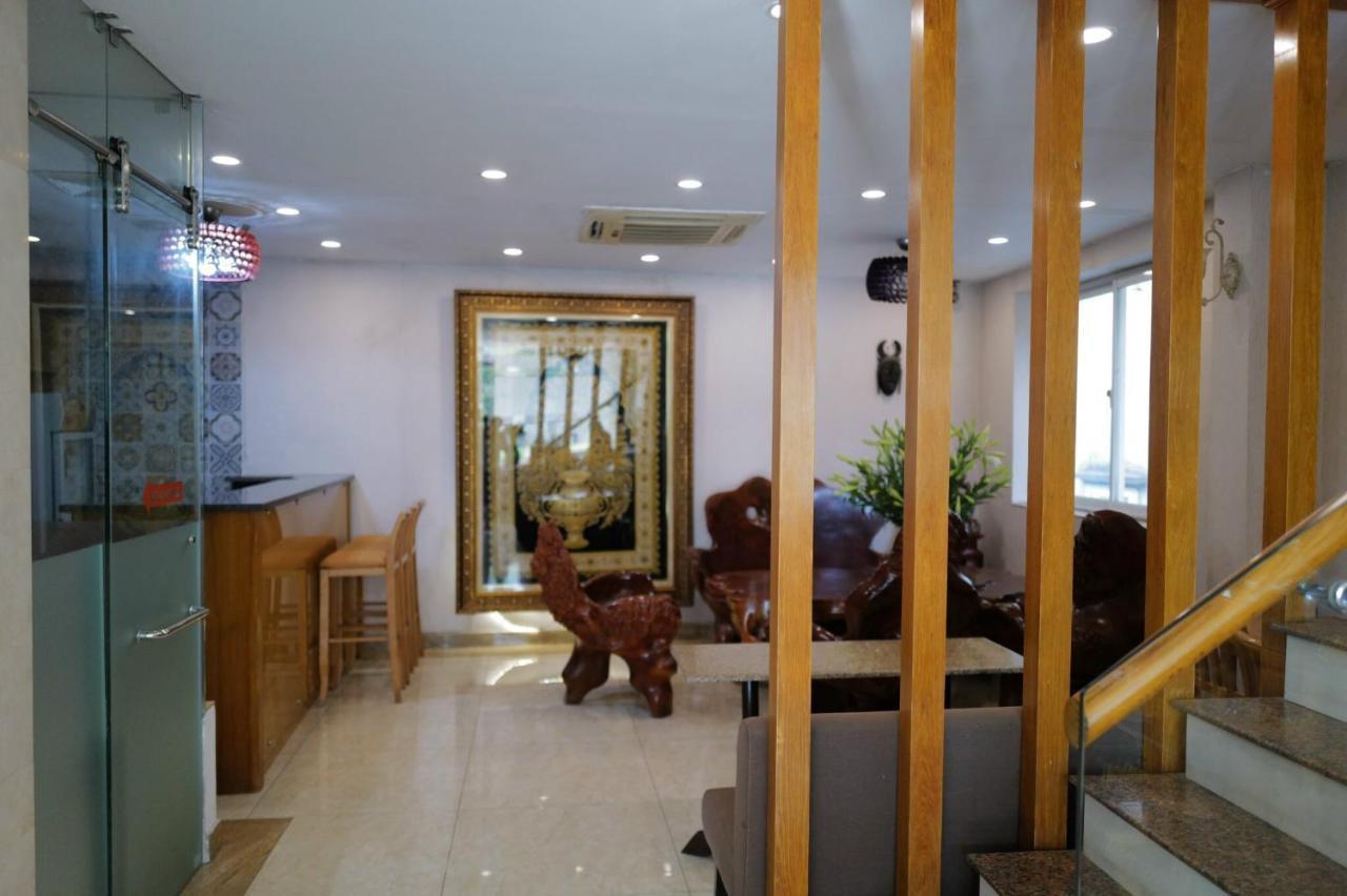 Hanoi B Hotel & Travel - 5 Mins Hoan Kiem Lake Exterior photo