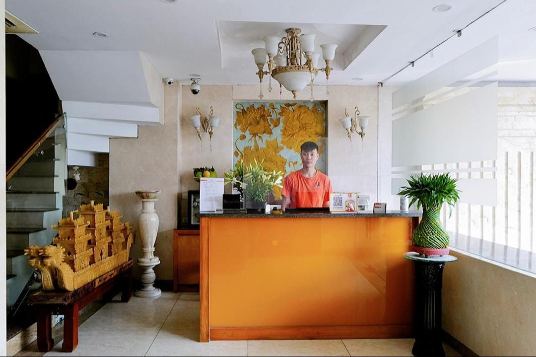 Hanoi B Hotel & Travel - 5 Mins Hoan Kiem Lake Exterior photo